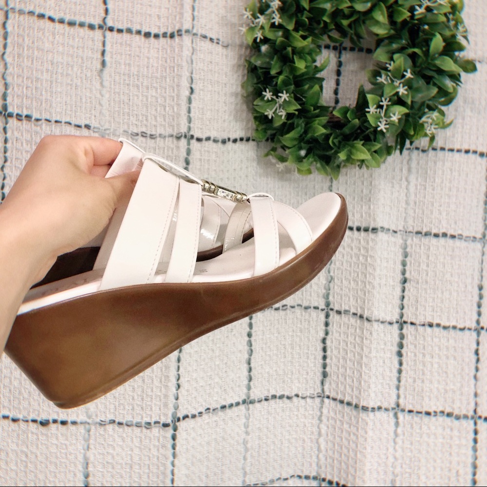 Italian Shoe Makers Slip on Sandal Leather White